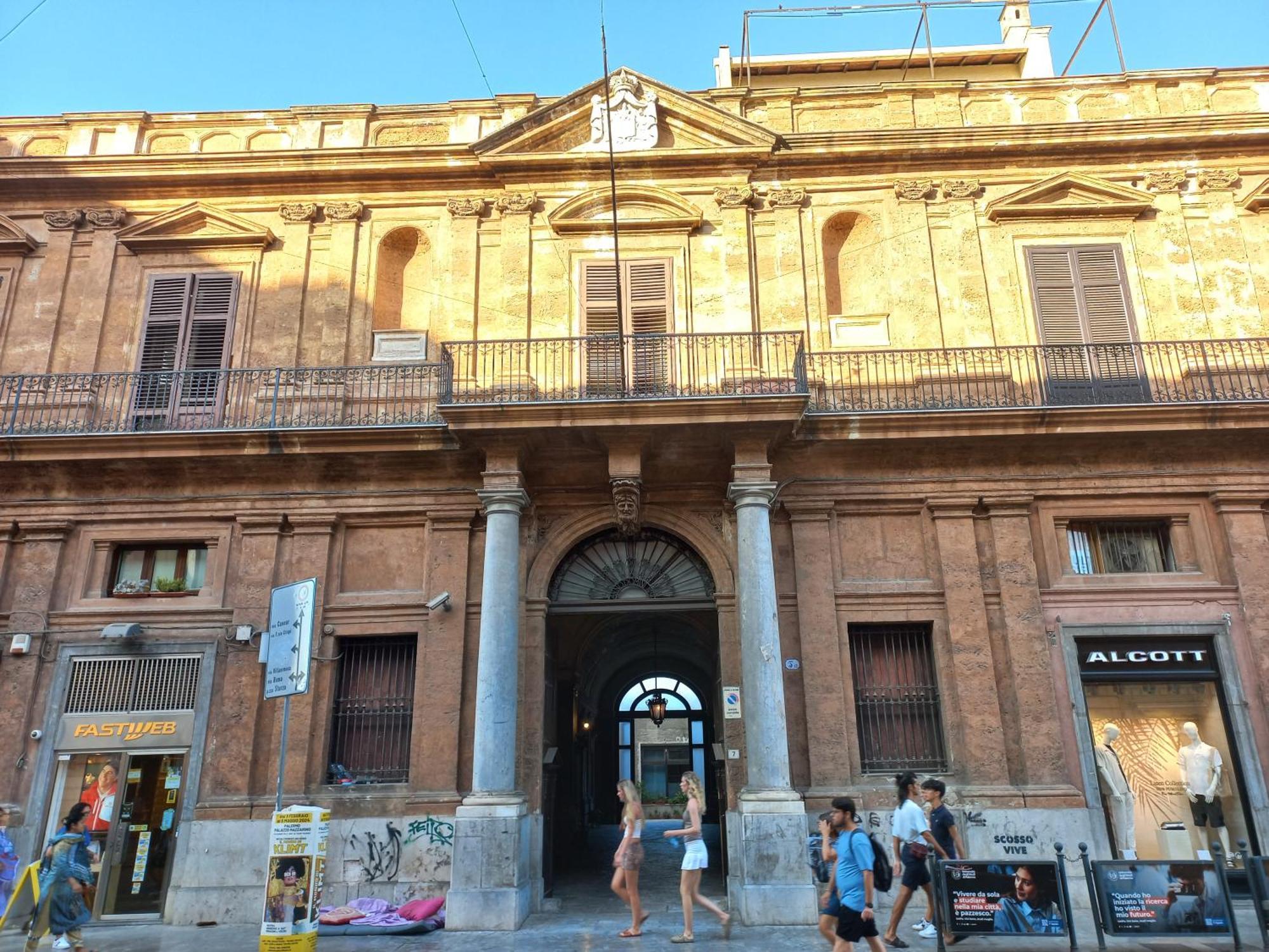 Al Palazzo Del Principe Al Massimo Apartment ปาแลร์โม ภายนอก รูปภาพ