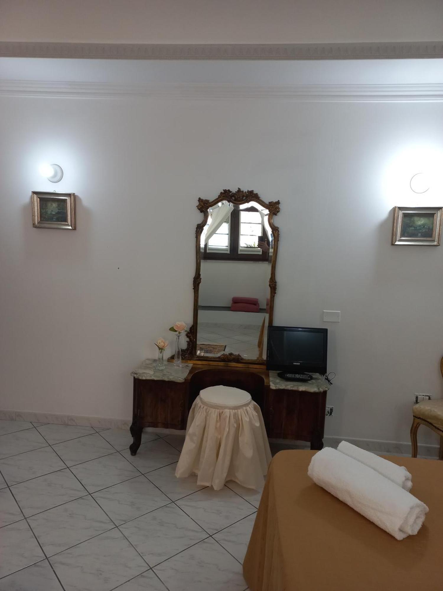 Al Palazzo Del Principe Al Massimo Apartment ปาแลร์โม ภายนอก รูปภาพ